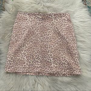 Pink cheetah print stretchy skirt